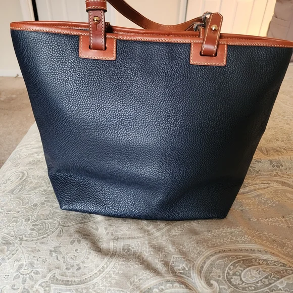 Dooney & Bourke Navy Blue Leather Tote Bag - Picture 3 of 5